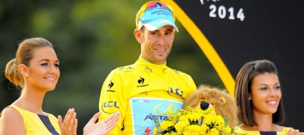 Ciclismo: Un messinese vince la 101a edizione del Tour de France. Il trionfo di Vincenzo Nibali nobilita tutta l’Italia