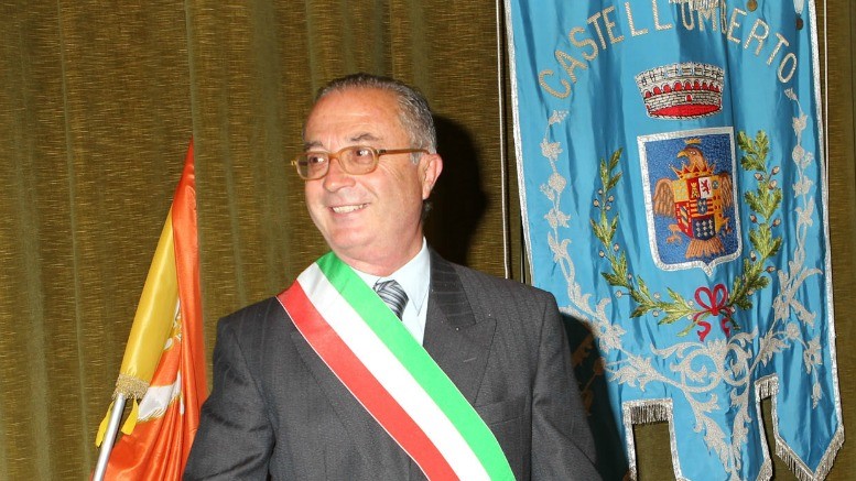 Castell’Umberto – Sulla vicenda del bimbo romeno, risponde e chiarisce il sindaco Lionetto