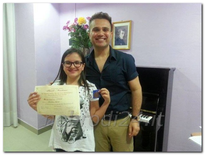 Barcellona P.G. – Per la brolese Alessia Giardina, prestigioso secondo posto al concorso nazionale pianistico