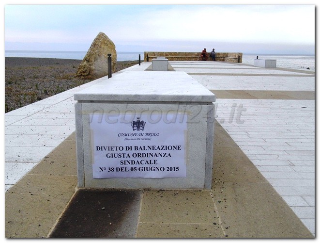 Brolo – Torna il divieto di balneazione per sversamenti in mare. Si è guastata una pompa