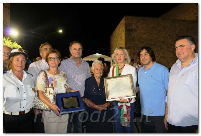 Raccuja- Grande festa per i 100 anni della signora Calogera Scaffidi