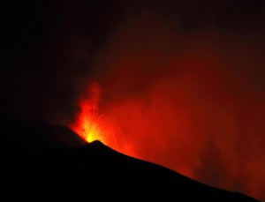 A view of the Etna volcano erupting, near Catania, Sicily island, southern Italy, 06 December 2015. ANSA/GIUSEPPE PAPPA