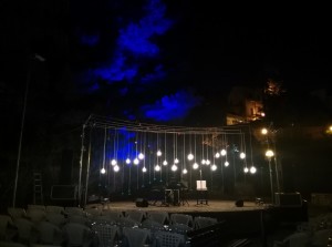 blu-blu-festival-scenografia-villa