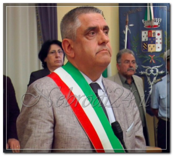 Ficarra – Il sindaco Artale, sospende l’attività didattica, per la positivita del test rapido nel plesso scolastico di Brolo
