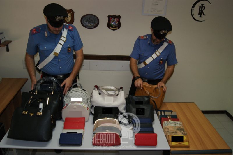 San Fratello – I Carabinieri Denunciano un venditore ambulante di merce contraffatta