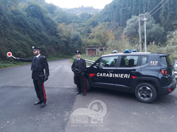 Mirto – Arrestato dai Carabinieri per detenzione di droga e furto di energia elettrica
