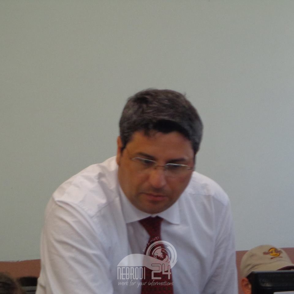 Brolo – Il professore Bruno Lorenzo Castrovinci, nuovo dirigente dell’Istituto Comprensivo