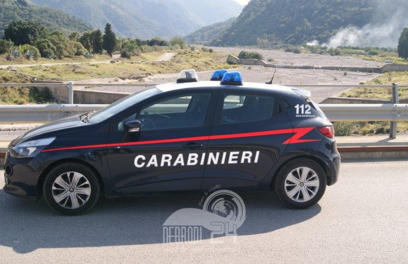 Naso –  Con la droga in auto forzano un posto di controllo: arrestati dai Carabinieri