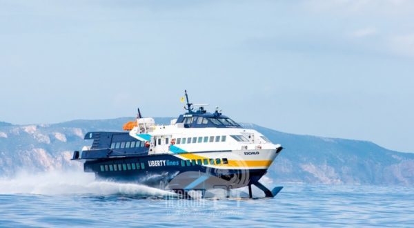7eolie.it (Lipari) – Liberty Lines, collisione con una barca a vela che è affondata