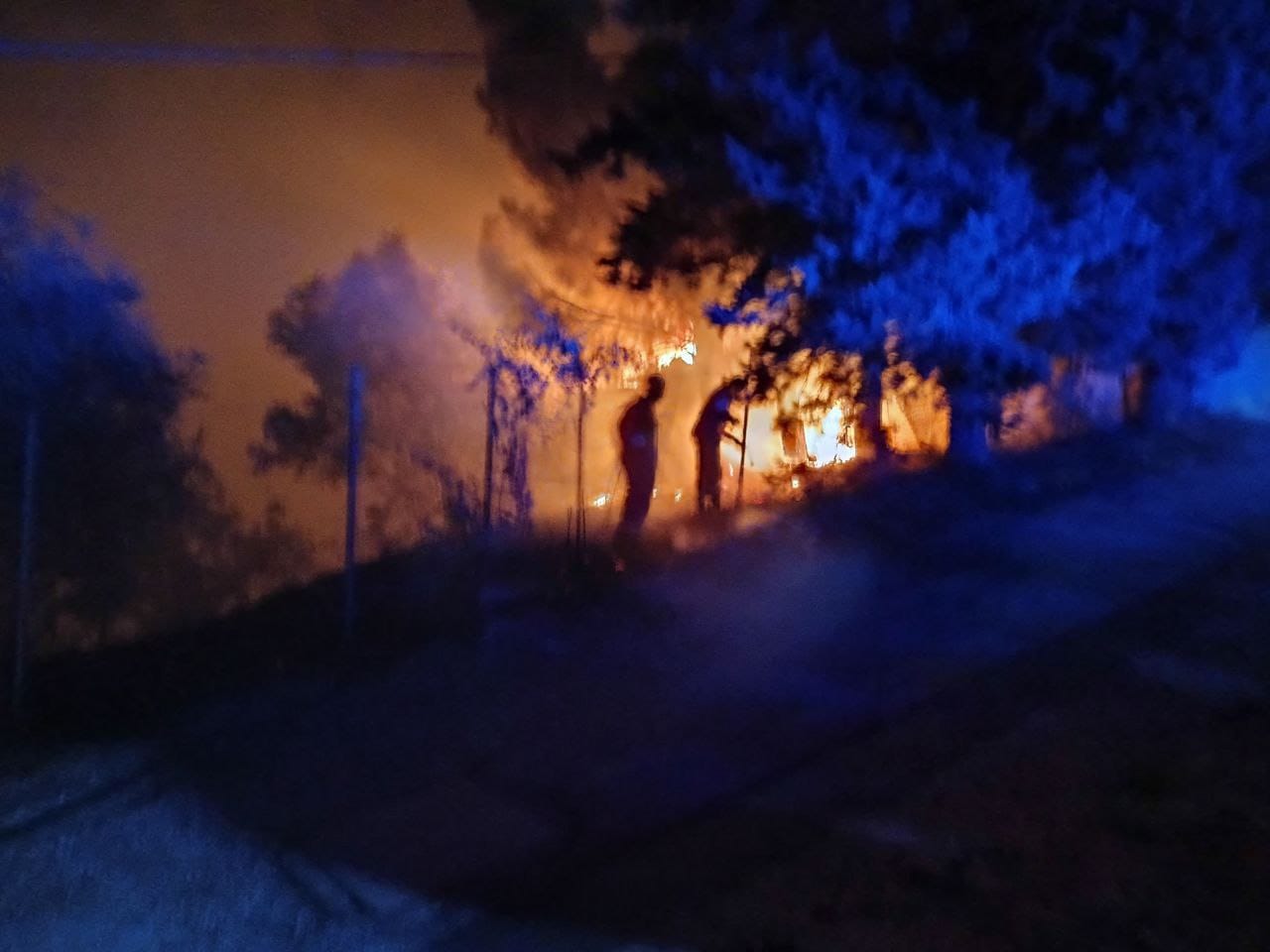 Brolo – Incendi: il sindaco Laccoto, “L’impegno di tutti è stato cruciale per evitare danni maggiori”